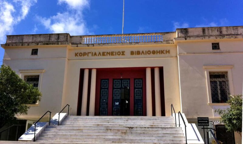 Argostoli Heritage Walk, Fishing Boats & Local Cooking Class - Visiting Kambana Square, the Heart of Argostoli