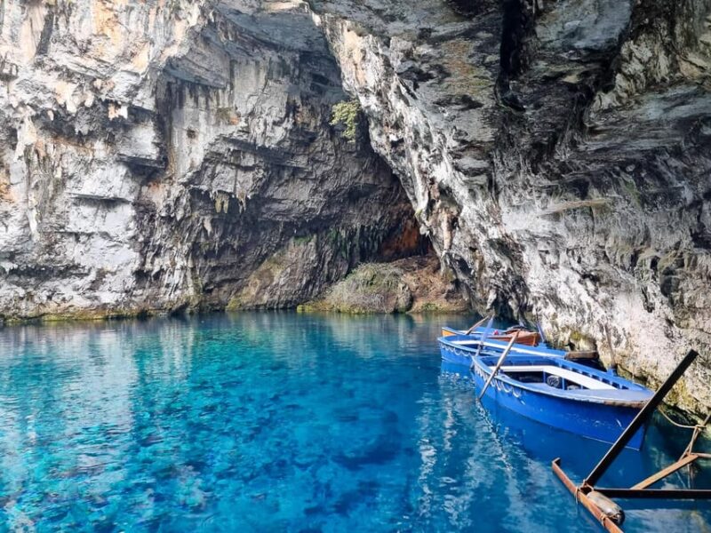 Argostoli: Melissani & Drogarati Cave Tour with Wine Tasting - Pacing and Tour Duration