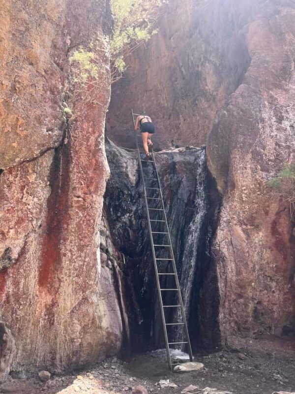 Arizona Hot Springs: Guided Photography Hike - The Challenge of the Trail to Ringbolt Hot Springs
