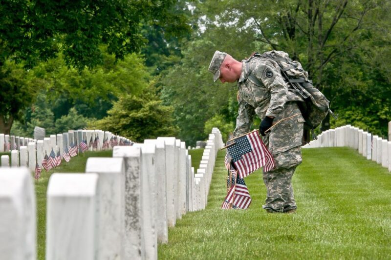 Arlington Cemetery & Changing of the Guard Semi-private 12pp - Modern Memorials and Impact of National Celebrations