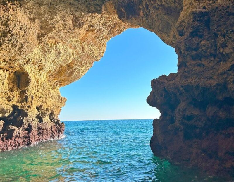 Armação de Pêra: Benagil´s 15 Best Caves Boat Tour - Practical Tips for a Smooth Trip