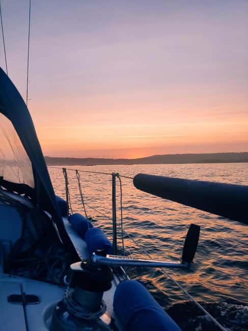 Arousa Estuary: Exclusive sailing routes - Sail Through Galicia’s Stunning Islands on a Bavaria 300