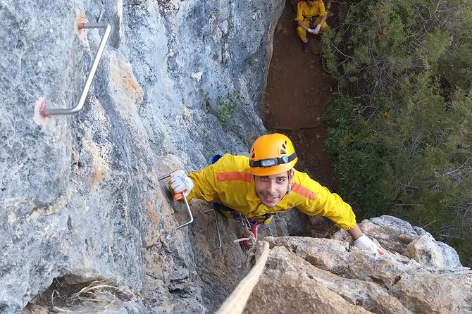 Arrabida Adventure Circuit - Climbing and Abseiling in Unique Settings