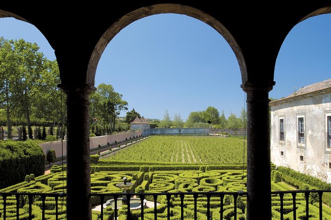 Arrabida and Bacalhoa Wine Tasting Private Tour from Lisbon - Key Points