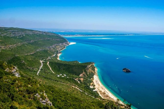 Arrabida Natural Park & Sesimbra Village Private Luxury Tour - Discovering Sesimbra Village’s Fishing Heritage