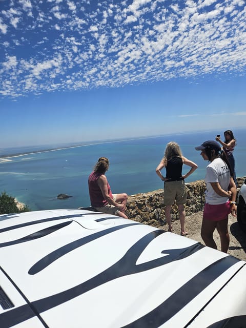 Arrábida - Sesimbra: Nature Jeep Tour - Visiting Portinho da Arrábida