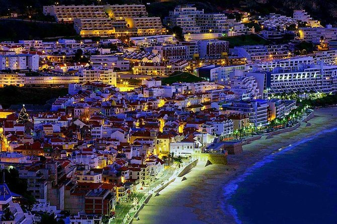 Arrábida / Setúbal Private Tour * Private Tours * - Starting the Day with the 25th April Bridge and Cristo Rei View