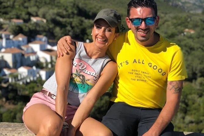 Arrabida, Setubal, Sesimbra, beach, wine tasting on private Tour - Crossing the 25 de Abril Bridge to Cristo Rei Sanctuary