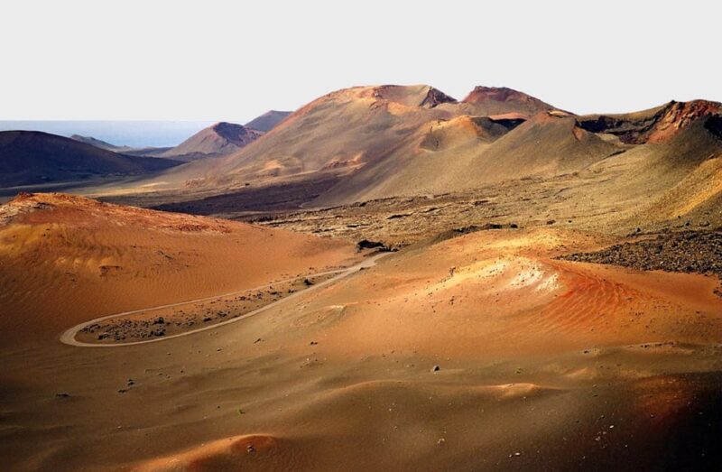 Arrecife: Timanfaya and Green Lagoon for Cruise Passengers - Camel Ride: Fun and Memorable