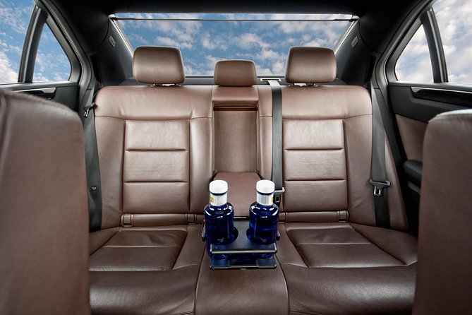 Arrival Private Transfer Helsinki airport HEL to Helsinki by Car - Key Points