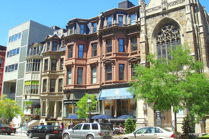 Arrival Transfer: Boston Airport BOS to Boston by Business Car - The Experience of Traveling in a Business Car