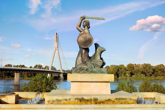 Arrival Transfer: Chopin Airport WAW to Warsaw by Van - How the Driver Meets You at Frederic Chopin Airport