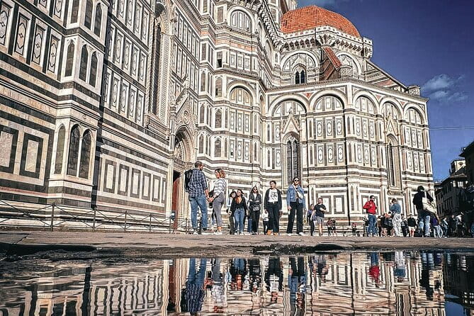 Art, Medicis and Renaissance. Explore Florence with Vincenzo - Expert Storytelling and Personal Touches from Vincenzo