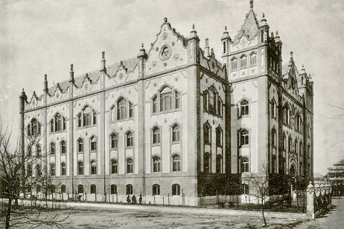 Art Nouveau Treasures of Budapest  Exclusive Private Tour - Visiting the Gellért Hill and Secessionist Details in the Hotel and Interior Spaces