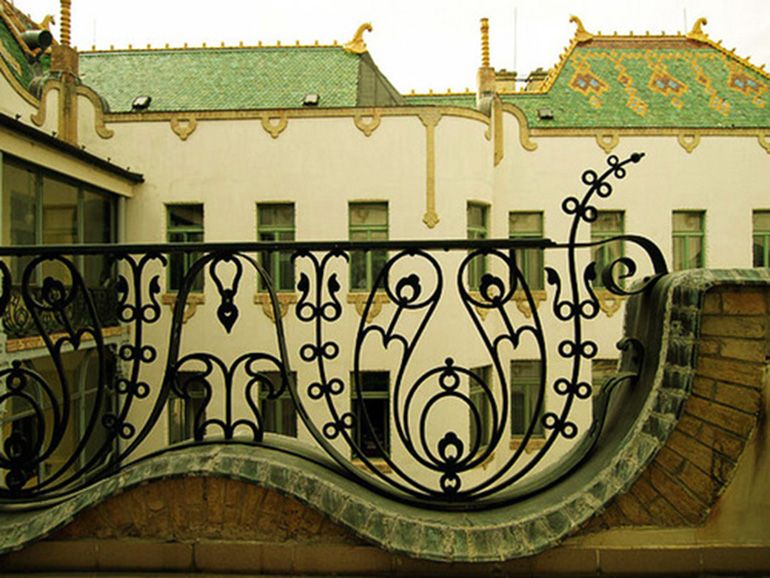 Art Noveau in Budapest: Private Half-Day Tour - Explore Budapest’s Unique Art Nouveau Heritage