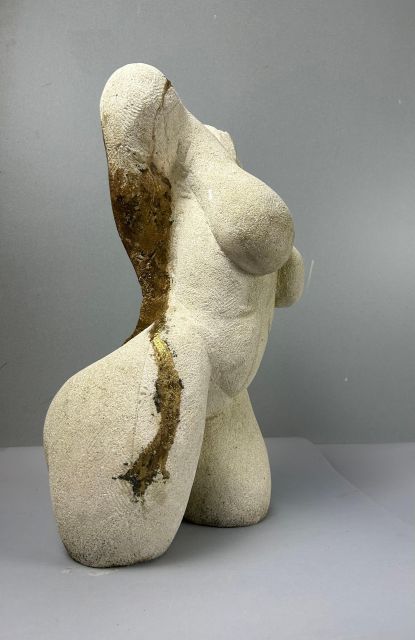 Art studio tour in Italian sculpture gardens - Visiting a Real Sculpture Community in Ligurias Villages