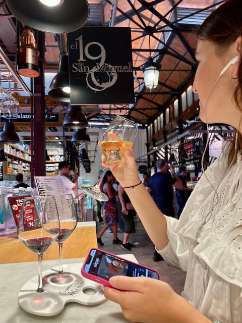 Art & Wine Experience: Thyssen Museum Tour & Wine Tasting - Who Will Most Appreciate This Experience?