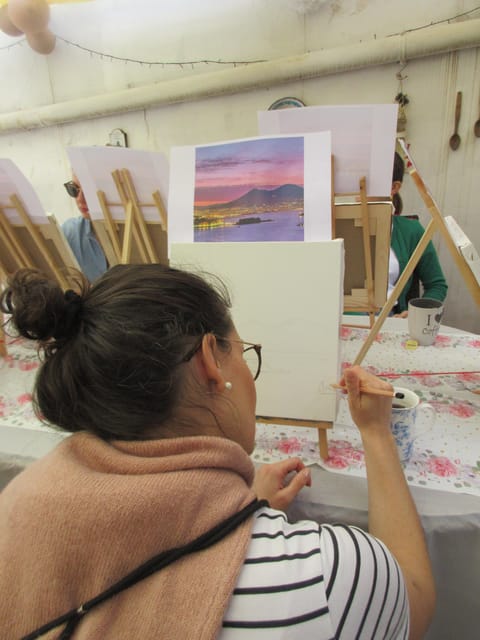 Art Workshop in Naples city centre with Aperitif - Art Supplies and Bar Ticket Included for a Complete Experience