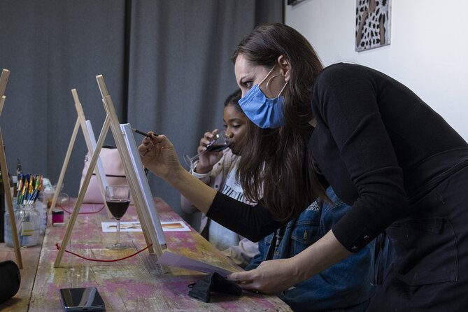 Art worshop with aperitif in Naples - The Joy of Creating Art in Naples