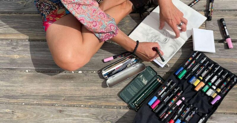 Artistic & Creative Workshop in El Médano - What Materials Are Included and How Do They Support Creativity?