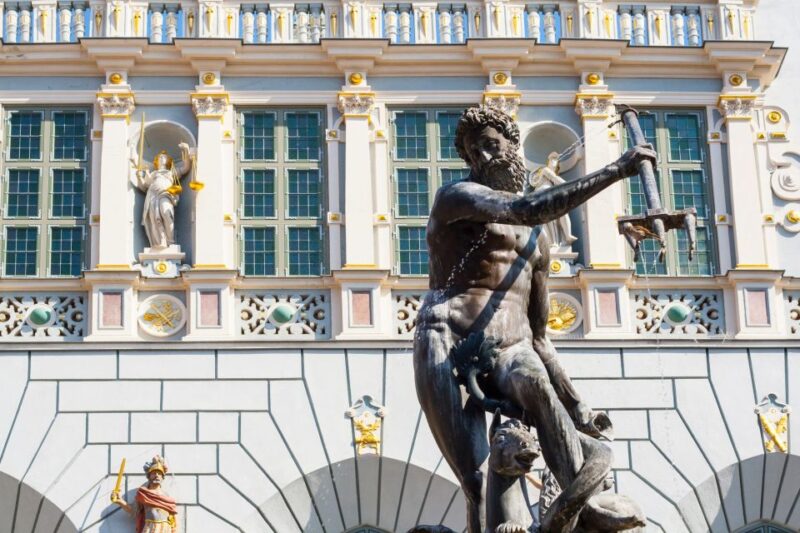 Artus Court and Gdansk Old Town Private Tour with Tickets - Discover Gdansk’s Medieval Heritage with a Private Tour