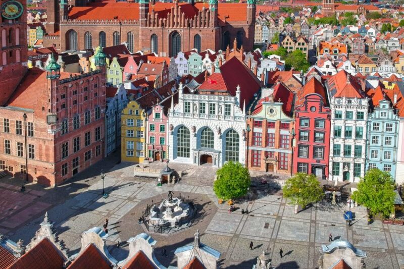 Artus Court and Gdansk Old Town Private Tour with Tickets - Practical Details and Accessibility