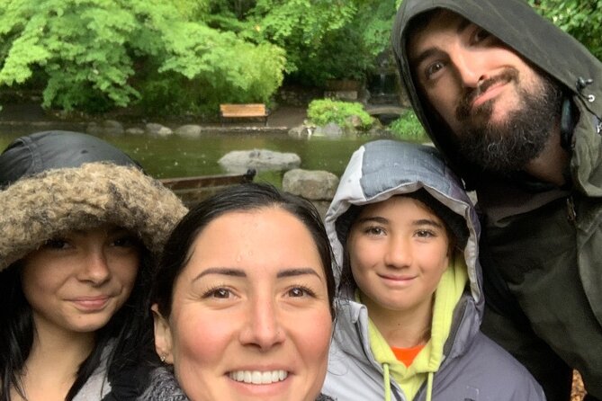 Ashland Scavenger Hunt Interactive Walking Activity - What Makes Lithia Park a Must-See Stop