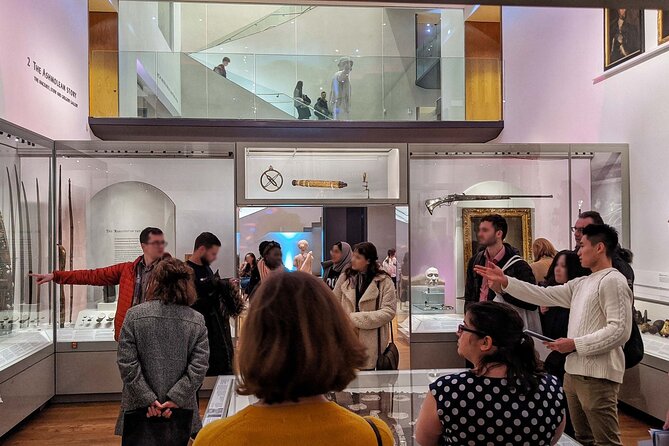 Ashmolean Museum Tour - by Uncomfortable Oxford - Questioning Greek and Roman Collections and Enslavement