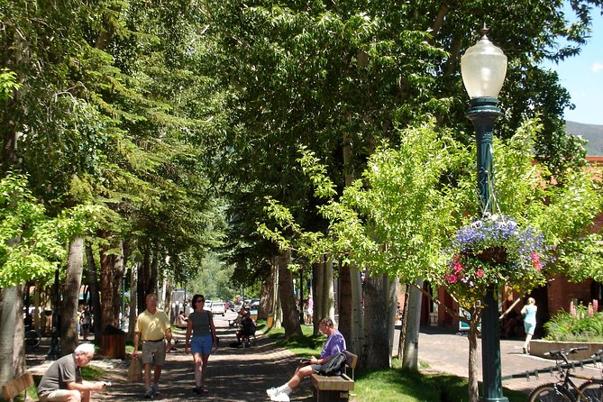 Aspen's Past to Present Historic Tour - The Scenic Mountain Views and Their Stories