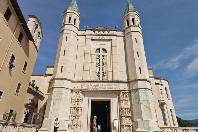 Assisi and Cascia (St. Francis, St. Claire and St. Rita) Private Tour from Rome. - The Porziuncola Chapel and the Birthplace of the Franciscan Movement