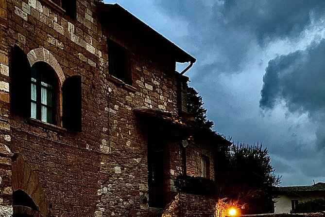 Assisi Best Highlights a Private Tour with Licensed Tour Guide - The Cathedral of San Rufino and the Roman Amphitheater