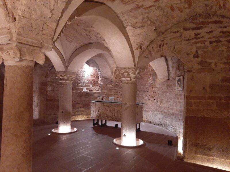 Assisi: Crypt of San Rufino and Roman Forum Underground Tour - Discover Assisi’s Hidden Underground Treasures in Just 2 Hours