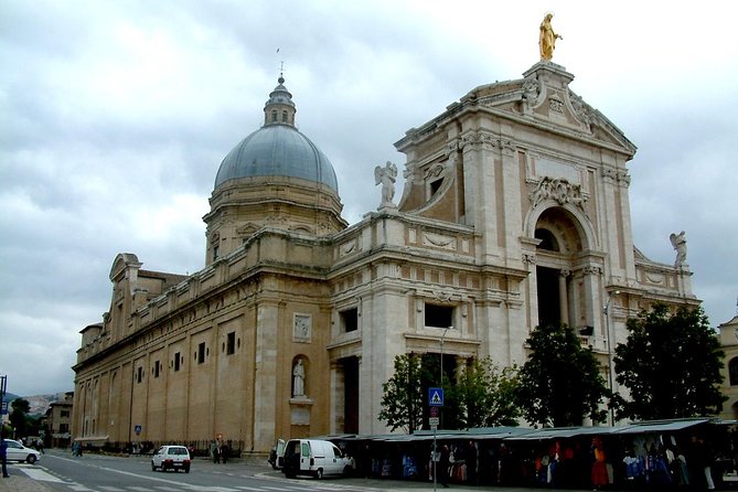 Assisi Full day tour including St Francis Basilica and Porziuncola - The Renaissance Charm of Chiesa Nuova