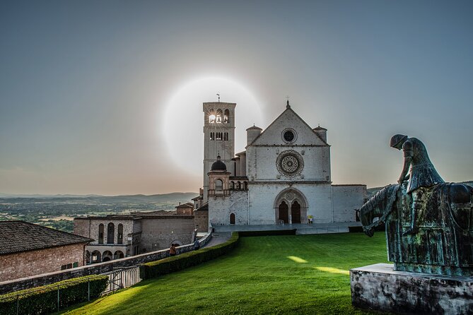 Assisi on the Footsteps of St. Francis and Carlo Acutis - Practical Details: Booking, Group Size, and Accessibility