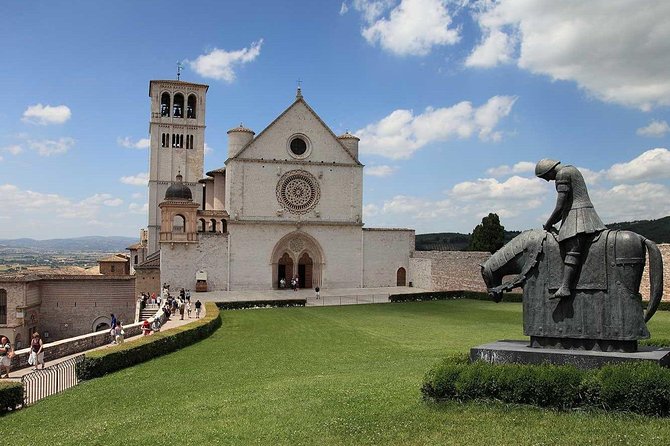 Assisi One Day Trip Private Excursion from Rome - Guides and Driver Expertise: Praised for Knowledge and Friendliness