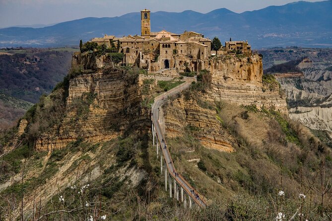 Assisi, Orvieto and Civita di Bagnoregio Full Day Tour from Rome - Return Journey to Rome with Expert Insight