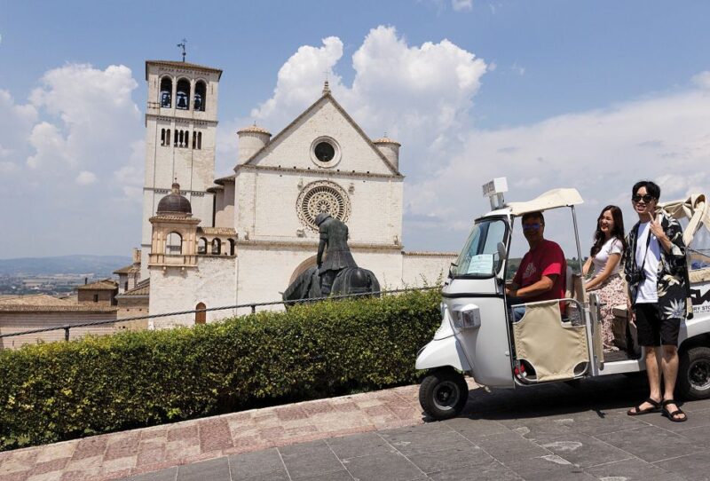 Assisi: Panoramic Tuk Tuk Tour - Key Points