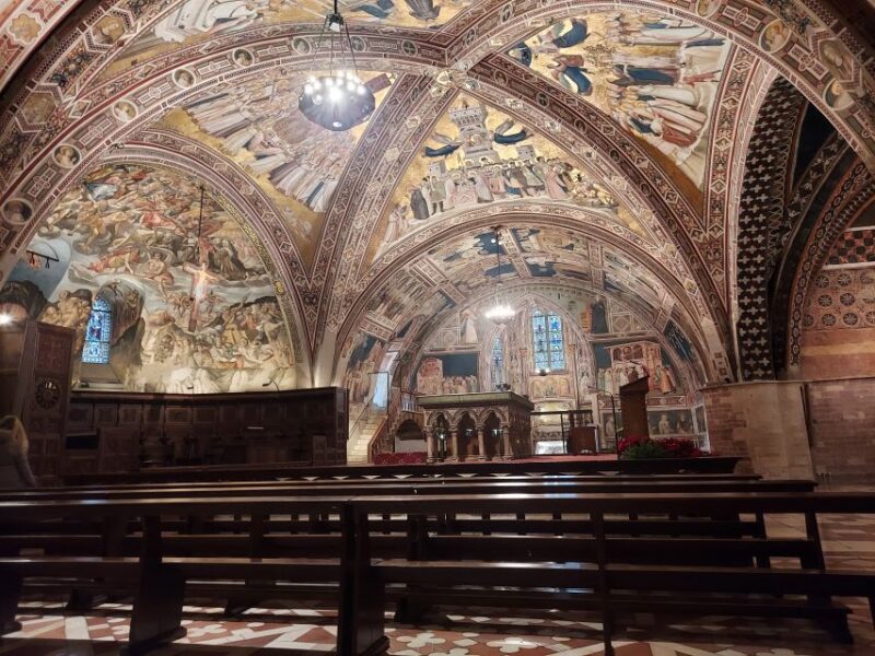 Assisi: Private Guided Tour of the Basilica of Saint Francis - Discovering the Lower Church and Its Frescoes