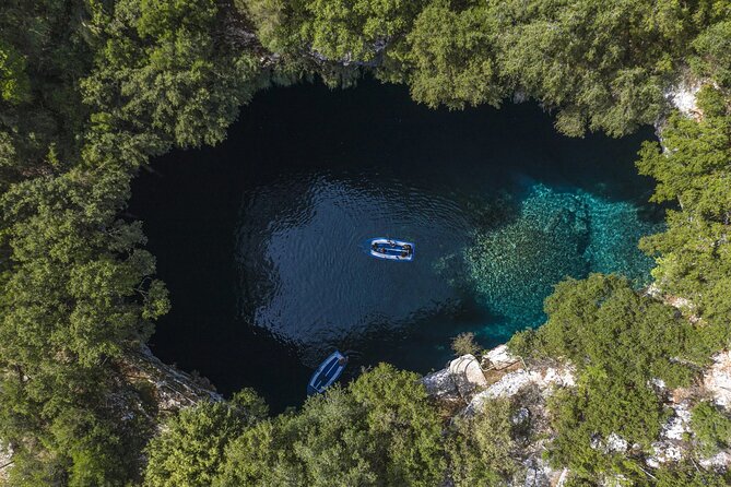 Assos and Fiscardo Island Tour - Fiscardo: Kefalonia’s Cosmopolitan Waterfront