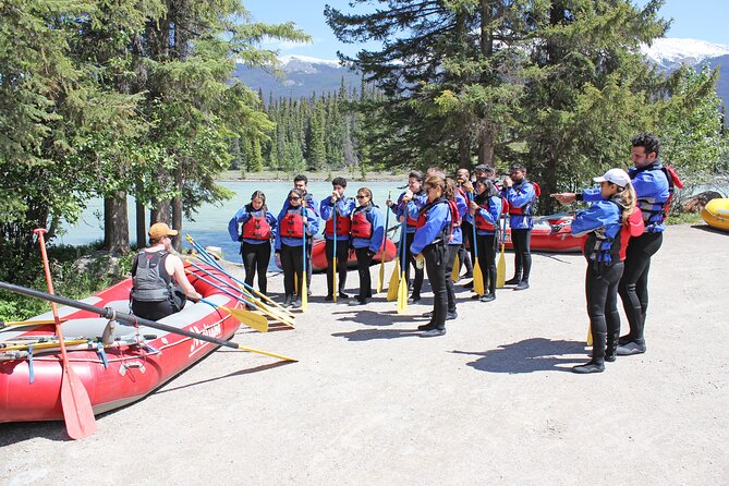 Athabasca Expressway Whitewater Rafting - The Experience of Guides and Group Dynamics