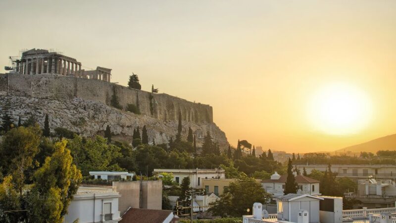 Athens: Acropolis Beat the Heat Guided Tour - The Guide’s Expertise and Engagement