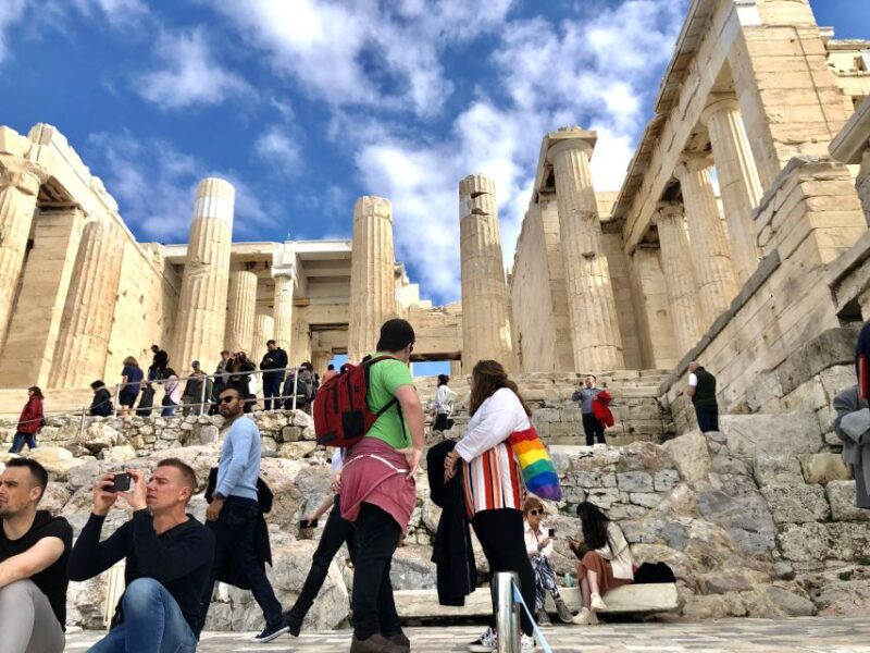 Athens: Acropolis Guided Tour in Spanish-Option Tickets - Benefits of the Guided Tour Format