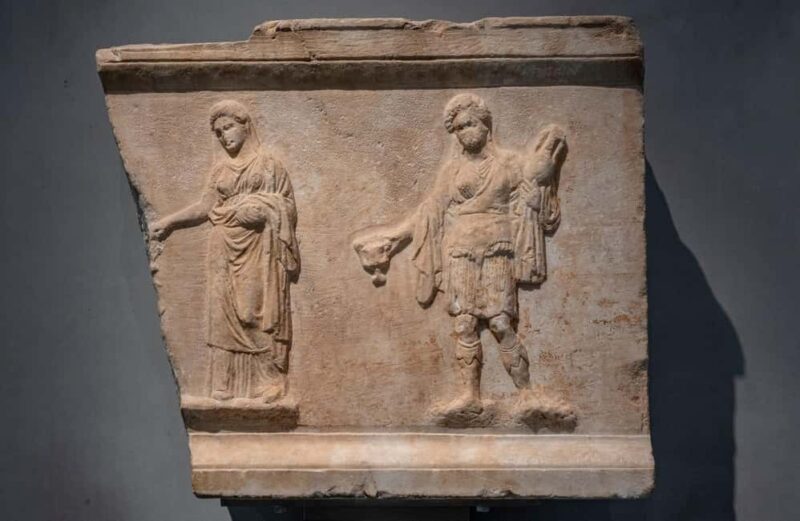 Athens: Acropolis Museum Reserved Entry Ticket & Audio Tour - Exploring the Acropolis Museum’s Main Exhibits