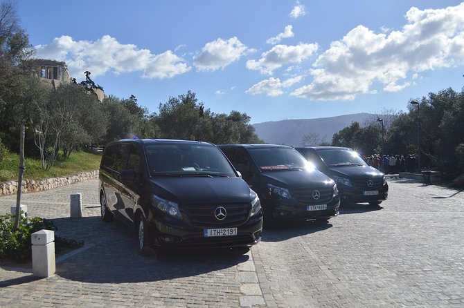 Athens Airport Private Arrival Transfer- Minivan with Meet&Greet - Who Will Appreciate This Service Most