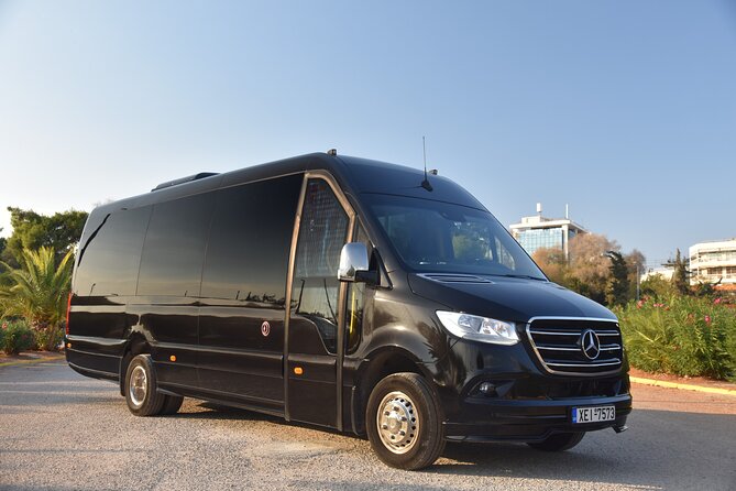 Athens Airport to Athens center - Why This Transfer Is a Good Choice for Small Groups