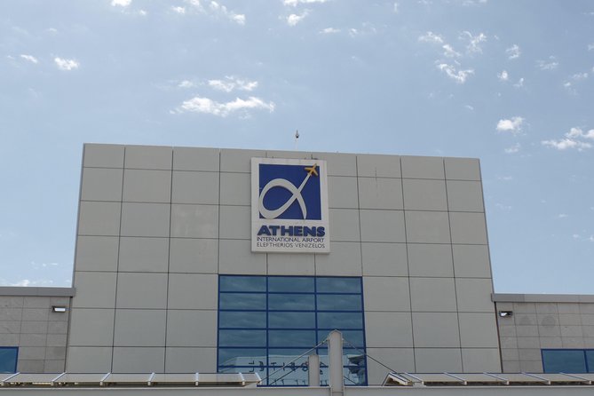 Athens airport to Piraeus port/ hotels Private transfer - Key Points