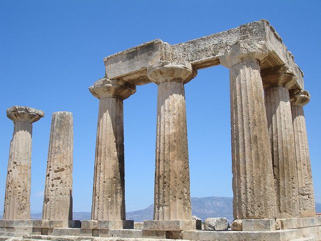 Athens: Ancient Corinth Tour with Official Guide & Tickets - Guide’s Expertise and Personalities