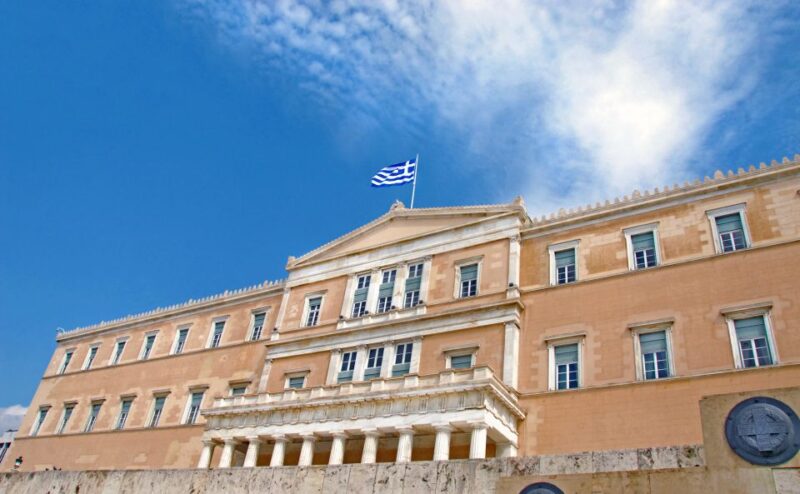 Athens and Piraeus Private Tour For Groups - Key Points