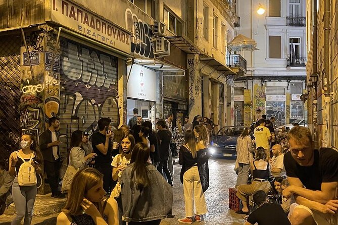 Athens Barhopping Off the Beaten Path - The Social and Cultural Benefits of the Tour
