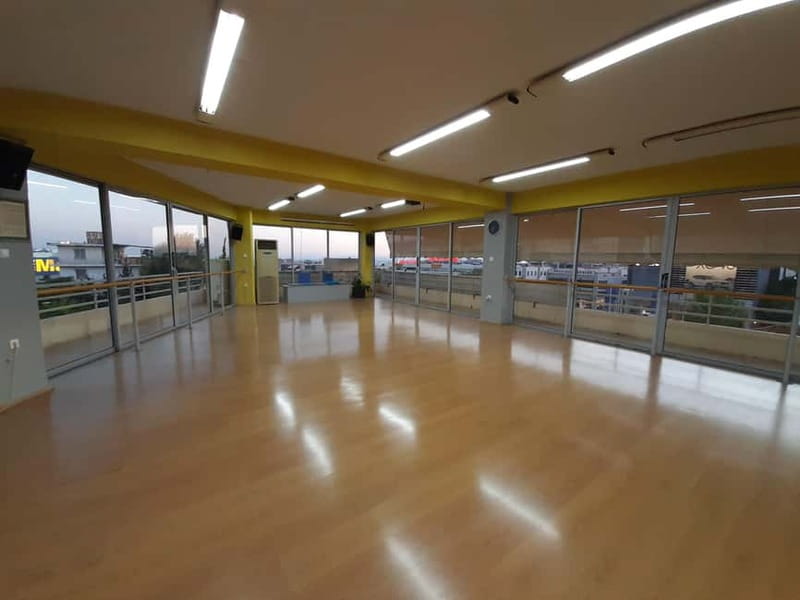 Athens: Belly Dance Lesson with Sweet Treat - Logistics and Booking Details for the Class in Athens